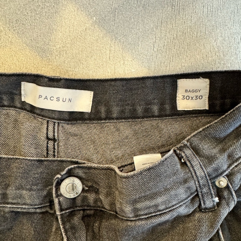 Pacsun Men’s Baggy Jean - Picture 4 of 4